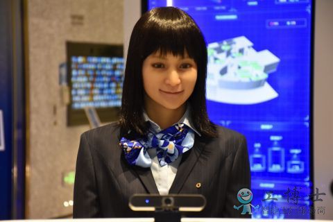 “5G+智能银行”落户北京 大厅现美女机器人