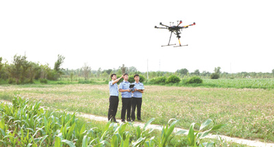 沧州警方用无人机航测。