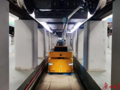 广州地铁首台智能巡检机器人，让夜班检修人员减少37.5%
